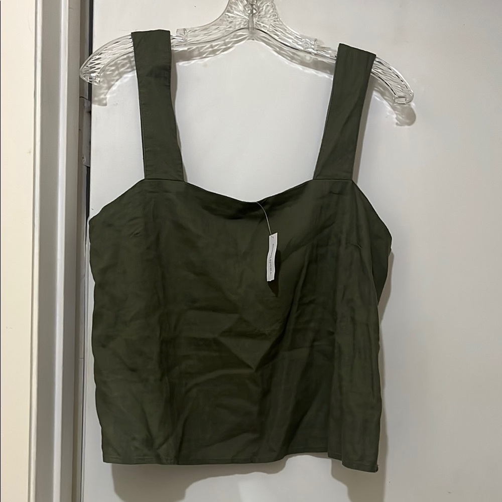 Banana Republic Green Sleeveless Crop Tank Top